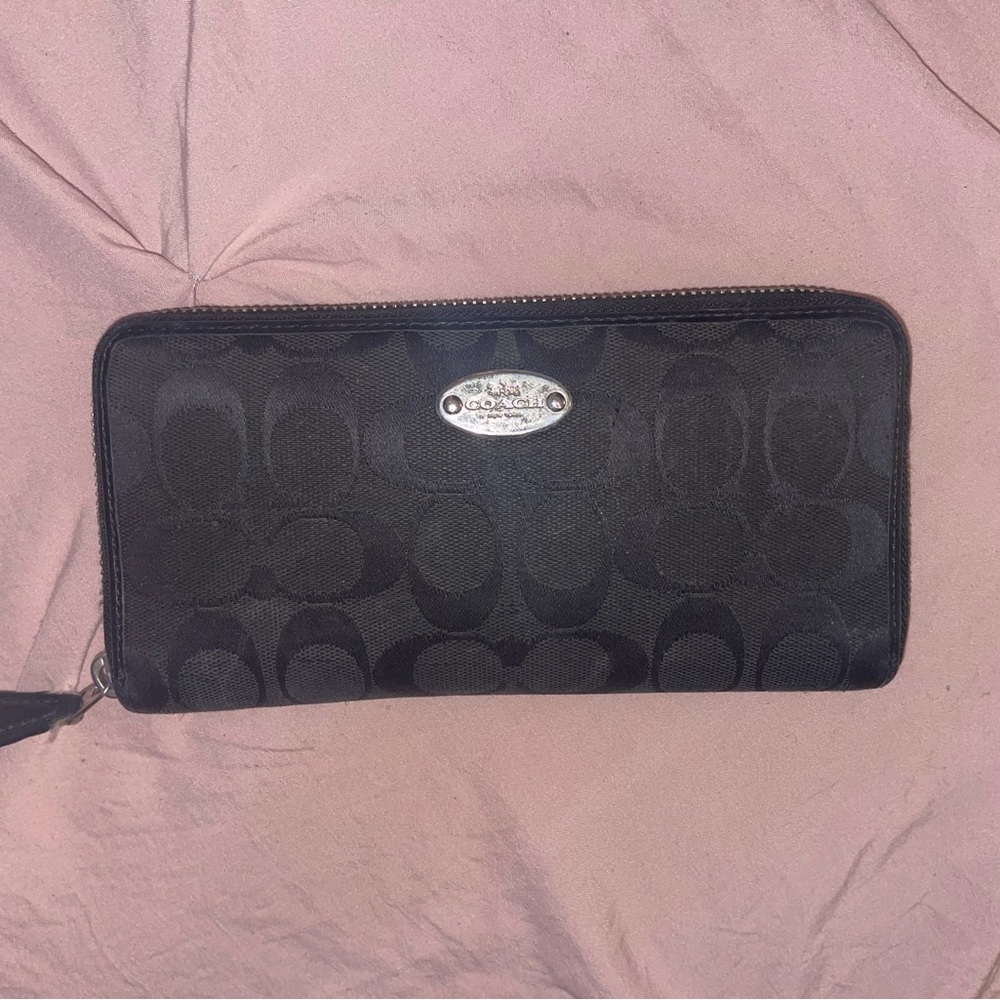 Coach wallet
